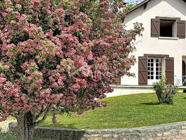 Maison vente à Auxerre, Saint-sauveur-en-puisaye