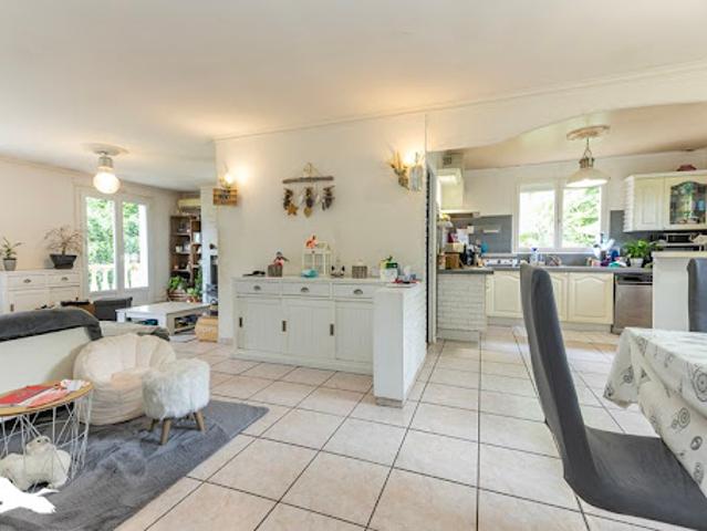 Maison vente à Tarbes, Salles-adour