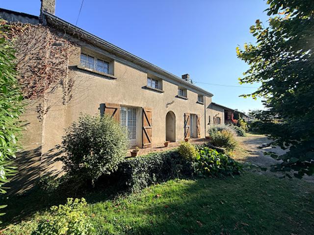Maison vente à Saumur, Doué-la-fontaine