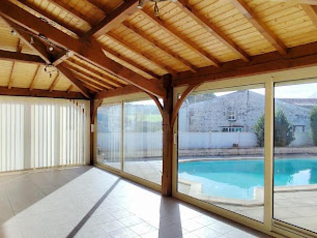 Maison vente à Saint-Jean-d'Angély, Grandjean