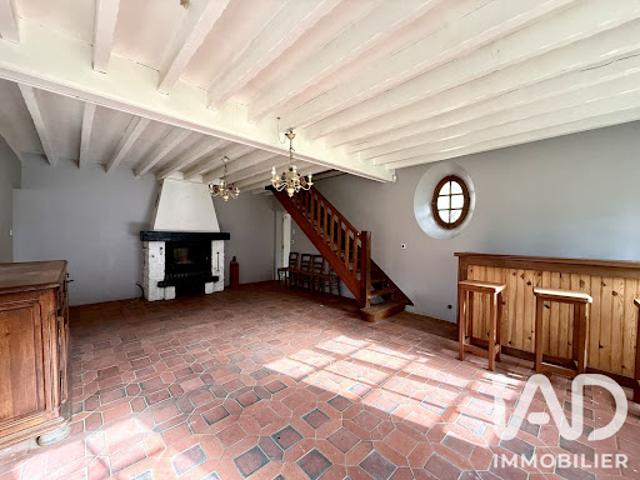 Maison vente à Pithiviers, Laas
