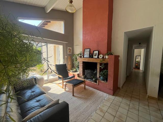 Maison vente à Bordeaux, Saint-médard-en-jalles