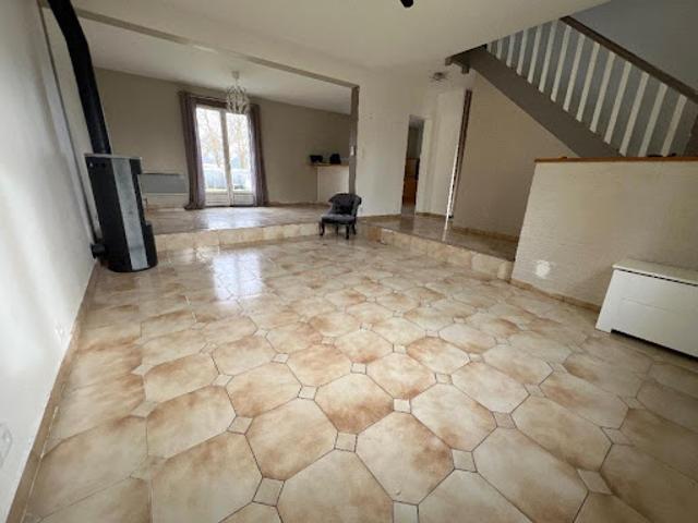 Maison vente à Châteaubriant-Ancenis, Grandchamps-des-fontaines