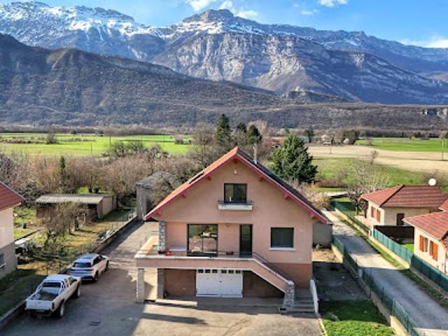 Maison vente à Grenoble, Vif