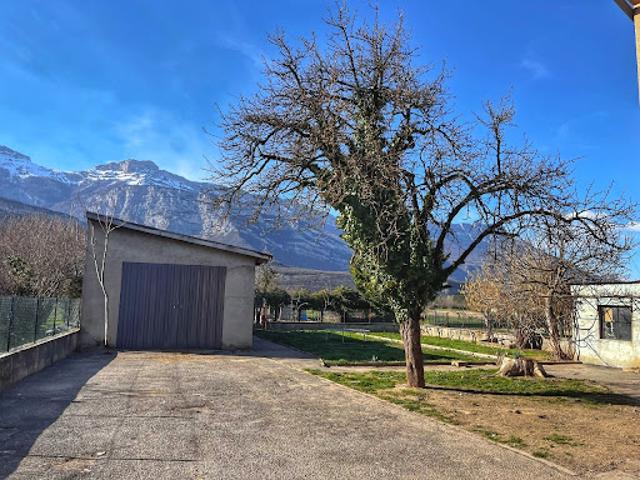 Maison vente à Grenoble, Vif
