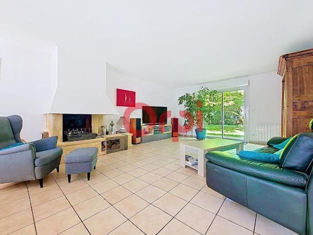 Maison vente à Évry, Yerres