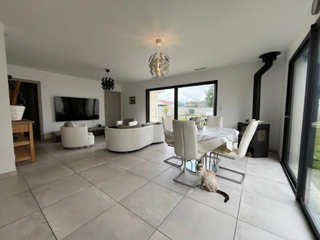 Maison vente à Grand Champ, Pont-de-chéruy