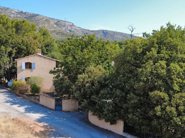 Maison vente à Aix-en-Provence, Puyloubier