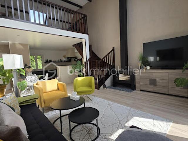 Maison vente à Évry, Varennes-jarcy