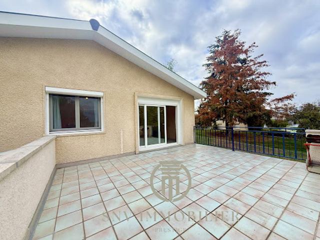 Maison vente à Commelle-Vernay, Loire