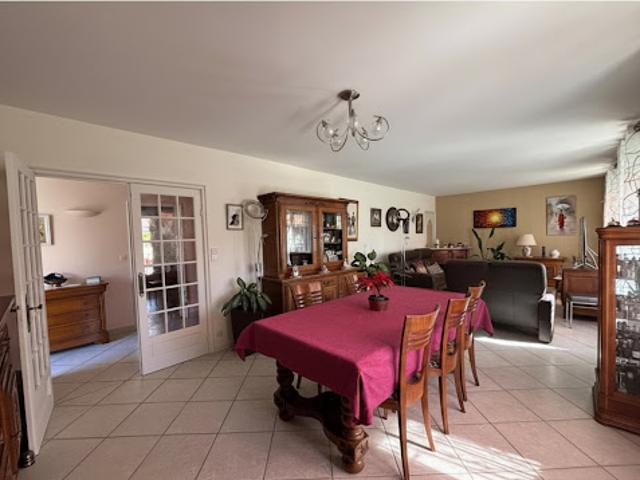Maison vente à Angers, Sainte-gemmes-sur-loire