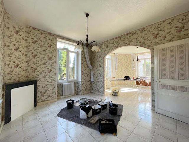 Maison vente à Confolens, Tessonnière
