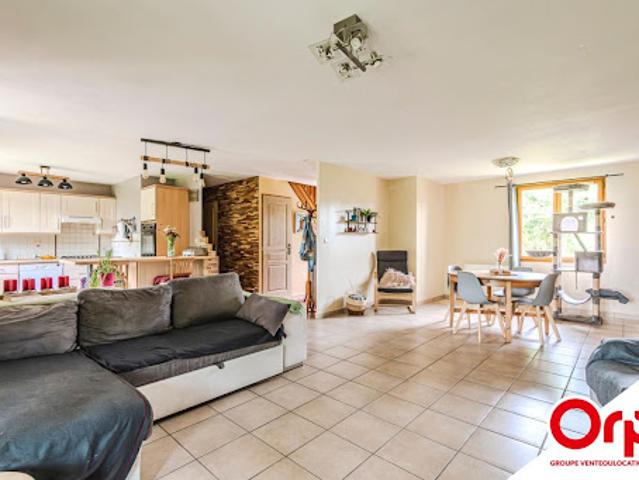 Maison vente à Laon, Chamouille