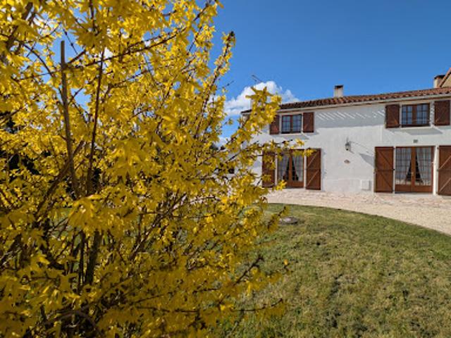 Maison vente à Les Landes-Genusson, Vendée