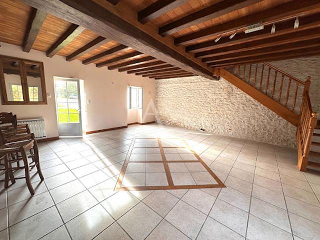 Maison vente à Saintes, Saint-césaire