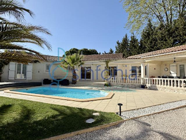 Maison vente à Nîmes, Montaren-et-saint-médiers