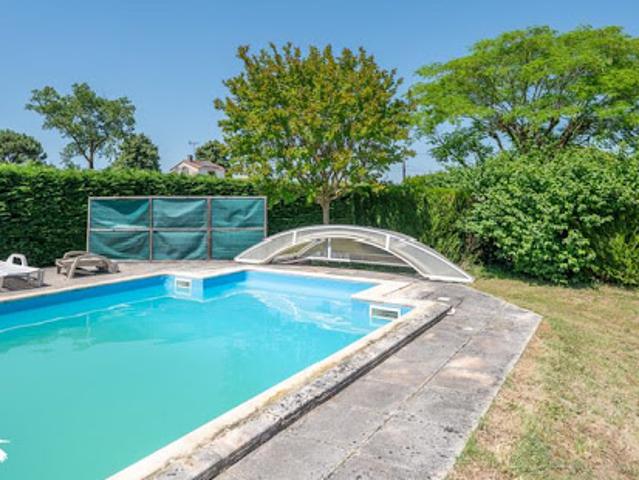 Maison vente à Saintes, Corme-ecluse