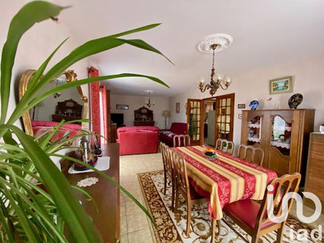 Maison vente à Échillais, Ville d'Enver Maison vente à Échillais, Ville d'Enver