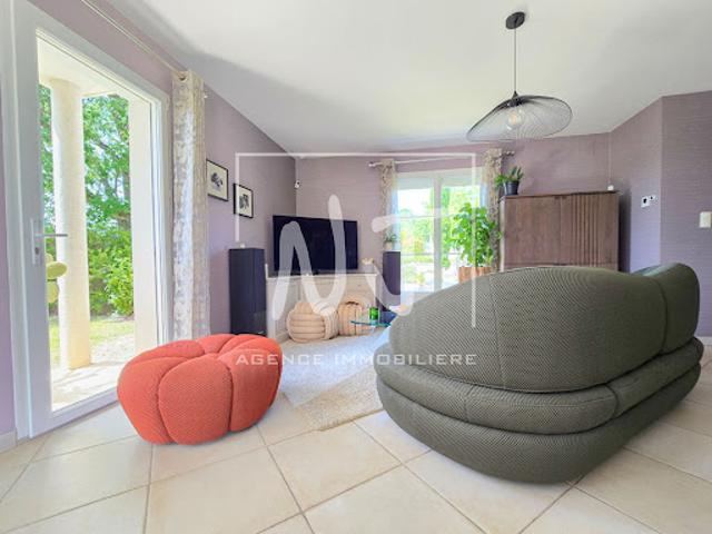 Maison vente à Angers, Savennières