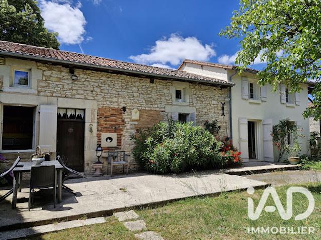 Maison vente à Confolens, Saint-coutant