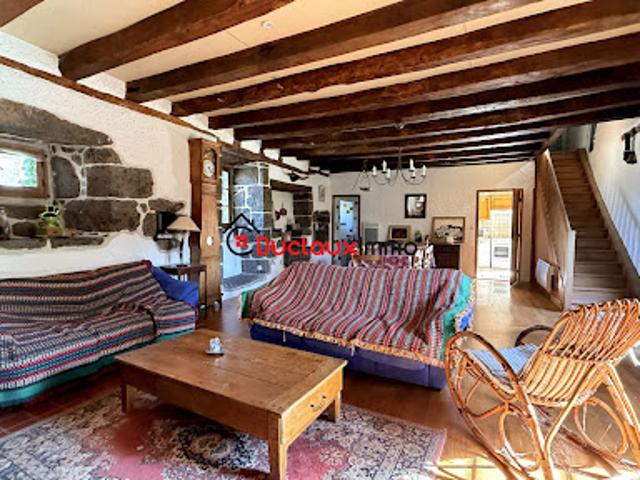 Maison vente à Aurillac, Auvergne-Rhône-Alpes