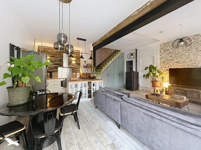Maison vente à Le Montaugland, Béthemont-la-Forêt