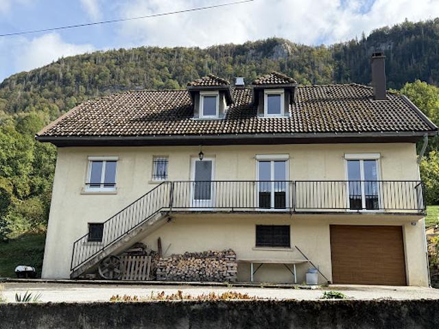 Maison vente à Les Essards, Coyrière