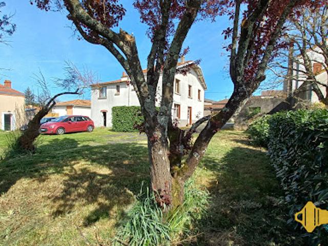 Maison vente à Le Babinais, Monnières
