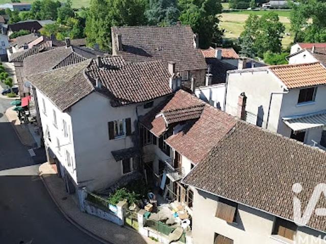 Maison vente à Aurillac, Saint-constant