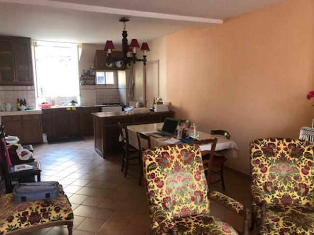 Maison vente à Nontron, Sarrazac