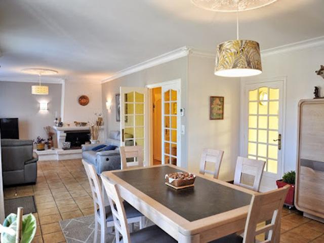 Maison vente à Roumazières-Loubert, Terres-de-Haute-Charente