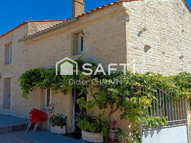 Maison vente à Prs de la Cure, Bernay-Saint-Martin