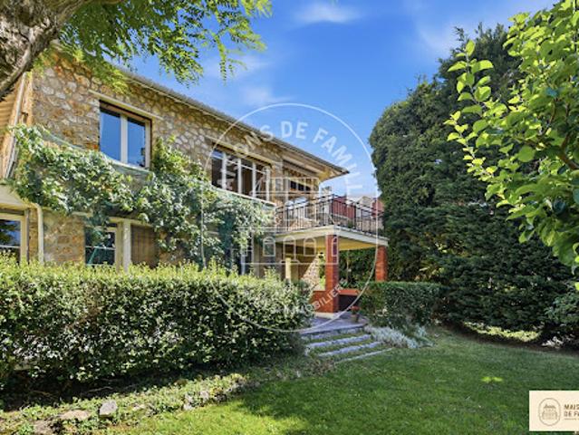 Maison vente à Nanterre, Vaucresson