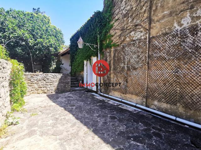 Maison vente à Nîmes, Laudun-l'ardoise