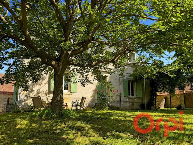 Maison vente à Saint-Amand-Montrond, Marçais