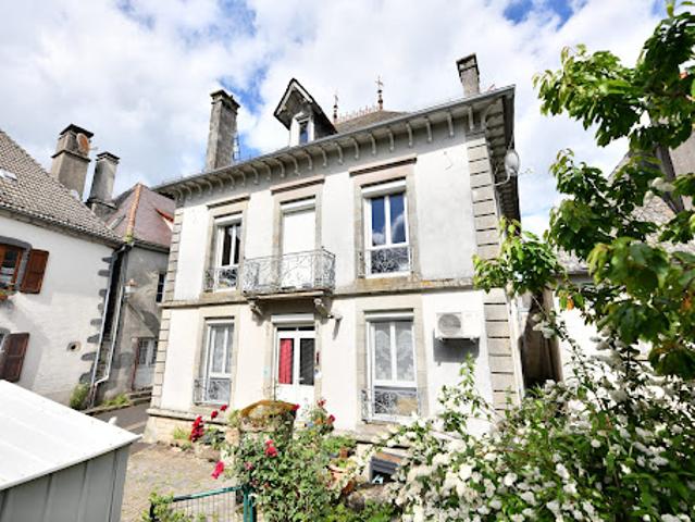 Maison vente à Mauriac, Pleaux