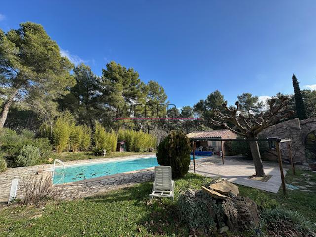 Maison vente à Arrondissement de Toulon, Le Beausset