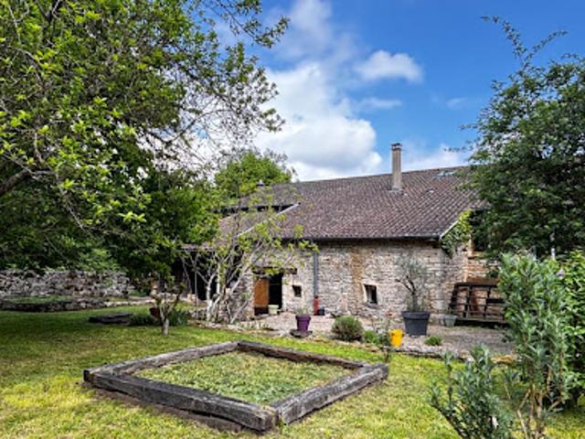 Maison vente à Mâcon, Uchizy