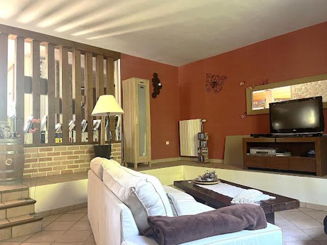 Maison vente à Bordeaux, Le Pian-médoc