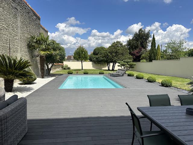Maison vente à Cognac, Vieux Cognac