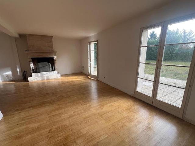 Maison vente à Étampes, Étréchy