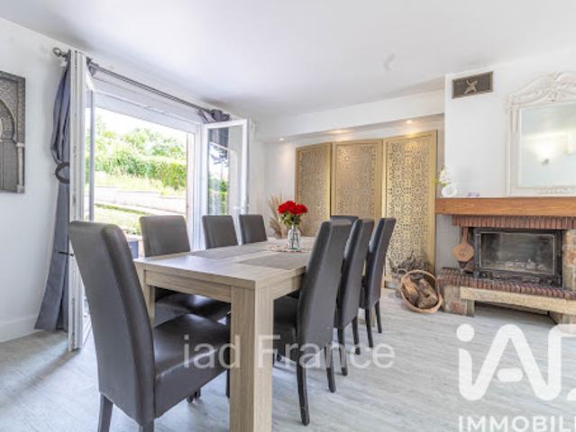 Maison vente à Saint-Germain-en-Laye, Maule