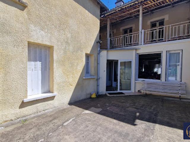 Maison vente à Ussel, Nouvelle-Aquitaine