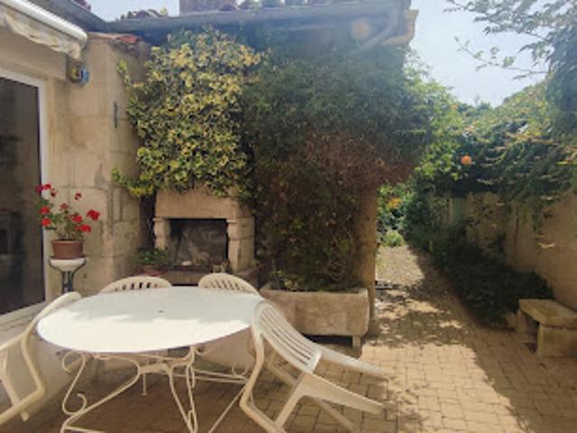Maison vente à Pons, La Croix Chaillebourg
