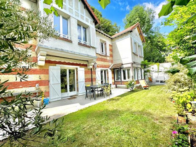 Maison vente à Saint-Germain-en-Laye, Le Vésinet