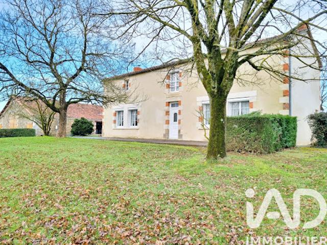 Maison vente à Fontenay-le-Comte, Pouzauges