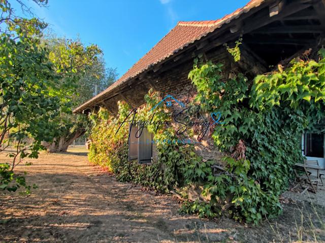 Maison vente à Les Donzeaux, Saint-Bonnet-en-Bresse
