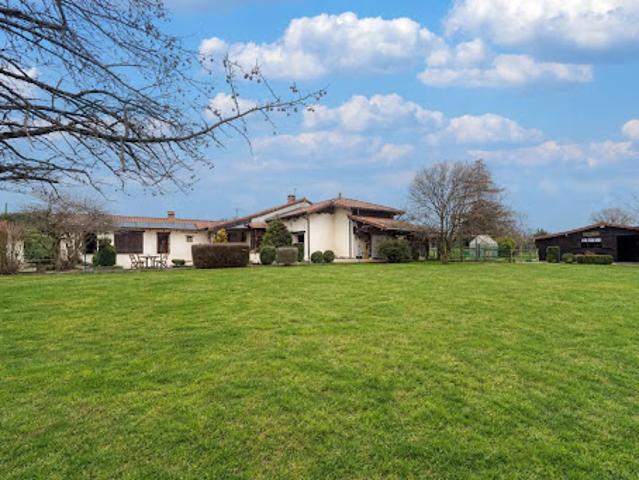 Maison vente à Bourg-en-Bresse, Bâgé-la-ville