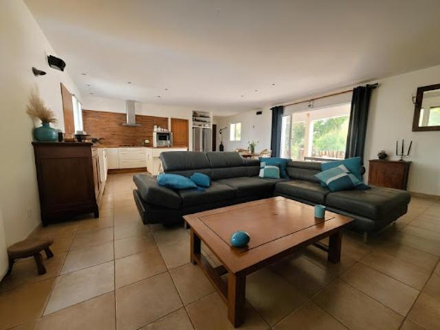 Maison vente à La Jarrie, Puy-du-Lac