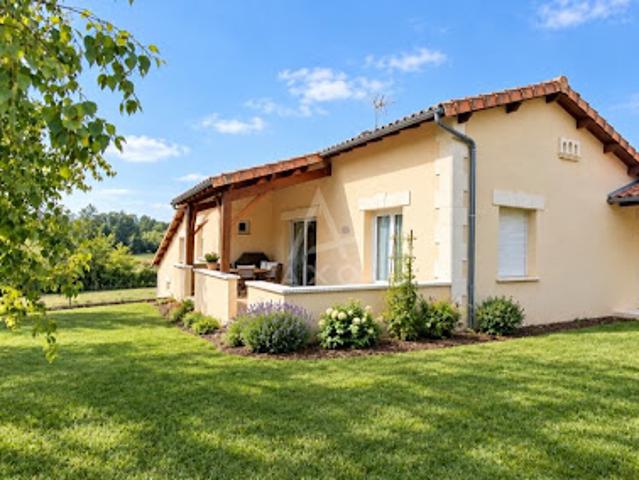 Maison vente à Le Pinier, Montbron